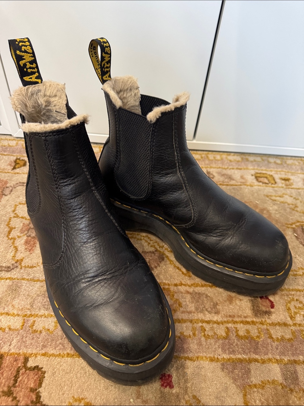 Dr. Martens 2976 Quad Chelsea Leather Platform Boots with Tan Shearling Trim